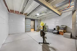 1056 S Elk Way, Aurora, CO 80018 - Photo 25