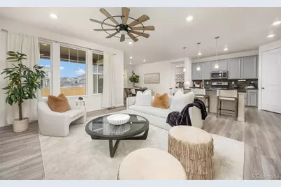 1056 S Elk Way, Aurora, CO 80018 - Photo 11