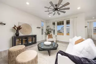 1056 S Elk Way, Aurora, CO 80018 - Photo 11