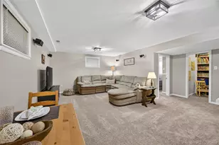 13844 W 68th Dr, Arvada, CO 80004 - Photo 23