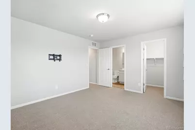 16035 E Elk Place, Denver, CO 80239 - Photo 19