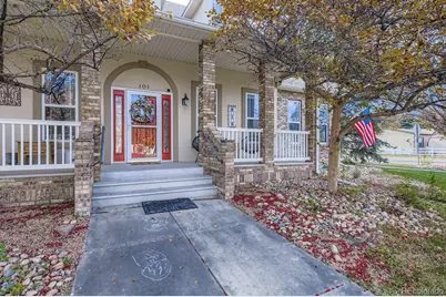 101 E Indiana Avenue, Berthoud, CO 80513 - Photo 3