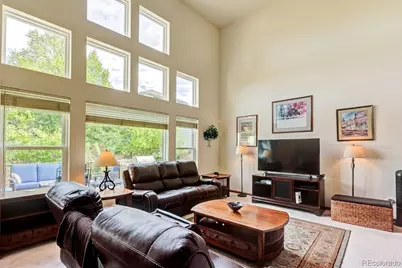 6822 Edgewood Drive, Highlands Ranch, CO 80130 - Photo 13