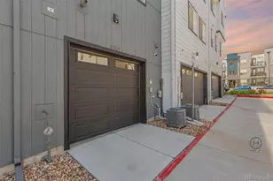 8361 Parkland St, Broomfield, CO 80021 - Photo 23