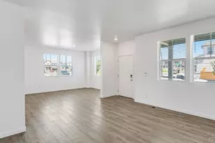 381 N Bersshine St, Watkins, CO 80137 - Photo 5