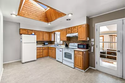 6421 Iris Court, Arvada, CO 80004 - Photo 11
