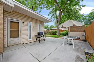 6421 Iris Ct, Arvada, CO 80004 - Photo 27