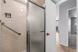 4570 E Yale Ave, Denver, CO 80222 - Photo 17