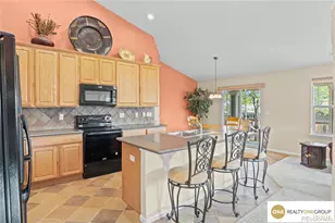 23661 E Whitaker Dr, Aurora, CO 80016 - Photo 7