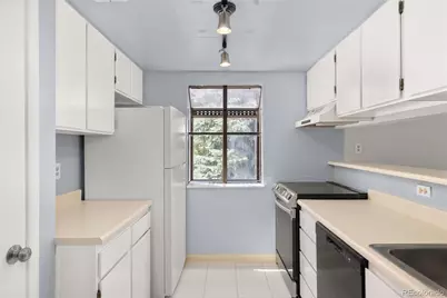 3083 S Ursula Circle #201, Aurora, CO 80014 - Photo 3