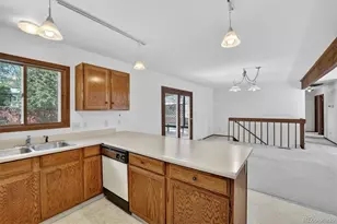 1055 Yank St, Golden, CO 80401 - Photo 11