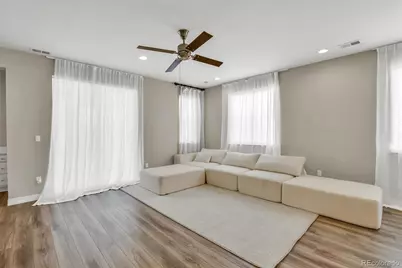 257 S Scottsburg Court, Aurora, CO 80018 - Photo 5