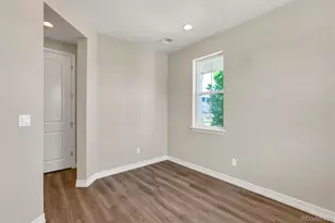257 S Scottsburg Ct, Aurora, CO 80018 - Photo 13