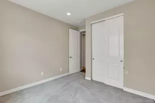 257 S Scottsburg Ct, Aurora, CO 80018 - Photo 19