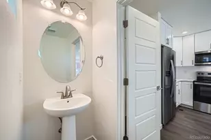 10291 E 62nd Pl, Denver, CO 80238 - Photo 27