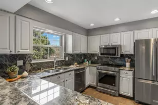 6377 E Jamison Cir N, Centennial, CO 80112 - Photo 7