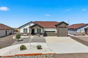 331 N Cedar St, Keenesburg, CO 80643 - Photo 1