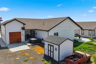 331 N Cedar St, Keenesburg, CO 80643 - Photo 5