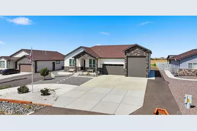 331 N Cedar Street, Keenesburg, CO 80643 - Photo 3