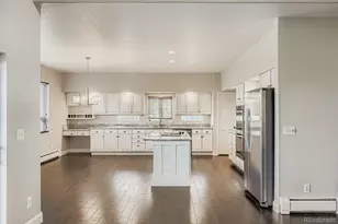 7832 W Oxford Cir, Lakewood, CO 80235 - Photo 15