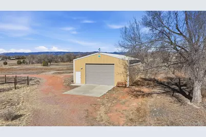 875 7th Street, Penrose, CO 81240 - Photo 3