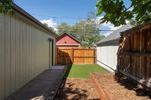 2235 N Emerson St, Denver, CO 80205 - Photo 45