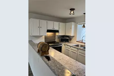 1192 S Zeno Way #E, Aurora, CO 80017 - Photo 5