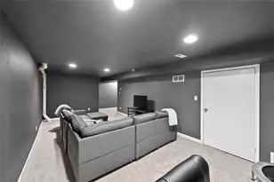 10330 W Jewell, Lakewood, CO 80232 - Photo 17