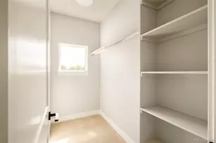 7035 E 38th Ave, Denver, CO 80207 - Photo 27