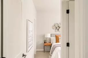 7035 E 38th Ave, Denver, CO 80207 - Photo 19