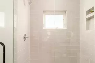 7035 E 38th Ave, Denver, CO 80207 - Photo 23