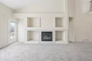 2526 S Tucson Cir, Aurora, CO 80014 - Photo 9