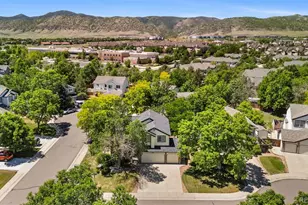 8359 S Flower Way, Littleton, CO 80128 - Photo 3