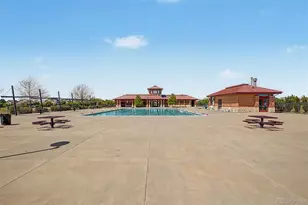 25140 E Maple Pl, Aurora, CO 80018 - Photo 49