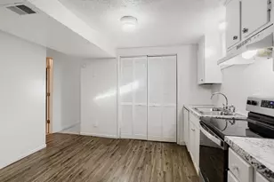 9457 W 56th Pl, Arvada, CO 80002 - Photo 17