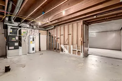 135 S Eagle Circle, Aurora, CO 80012 - Photo 27