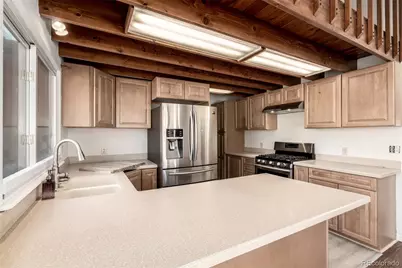 135 S Eagle Circle, Aurora, CO 80012 - Photo 11