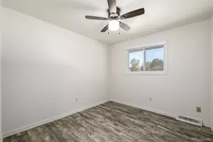 11087 Montview Blvd, Aurora, CO 80010 - Photo 19