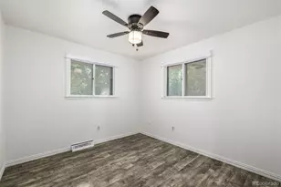 11087 Montview Blvd, Aurora, CO 80010 - Photo 21