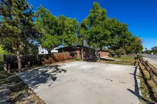 11087 Montview Blvd, Aurora, CO 80010 - Photo 33