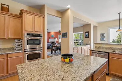 16415 Grays Way, Broomfield, CO 80023 - Photo 17