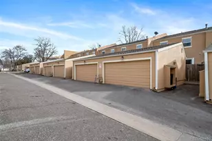 2892 S Ursula St, Aurora, CO 80014 - Photo 49