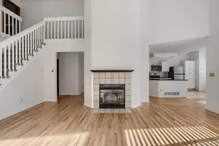 4927 S Eagle Cir, Aurora, CO 80015 - Photo 9