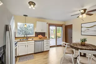 1850 S Truckee Way, Aurora, CO 80017 - Photo 3