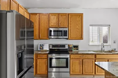 19306 E 58th Circle, Aurora, CO 80019 - Photo 9