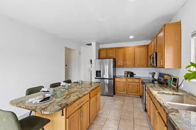 19306 E 58th Circle, Aurora, CO 80019 - Photo 11