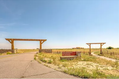 19306 E 58th Circle, Aurora, CO 80019 - Photo 29