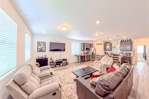 2865 Oxley St, Strasburg, CO 80136 - Photo 7