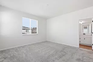 24431 E 41st Ave, Aurora, CO 80019 - Photo 17