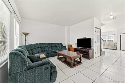 10987 Eagle Creek Parkway, Commerce City, CO 80022 - Photo 7